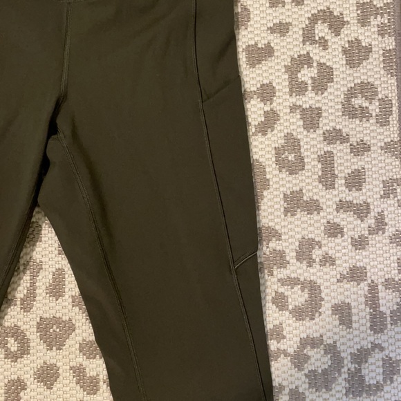Lululemon leggings - Picture 2 of 5